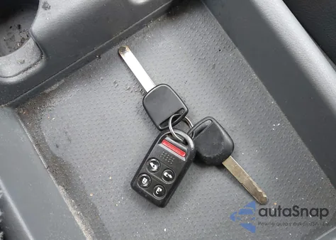 2005 Honda Odyssey Ex-L из США, поврежденный, VIN 5FNRL38775B080360